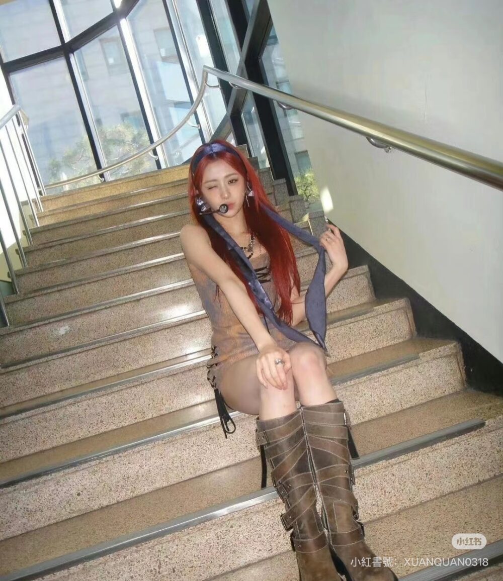 S__45613157_0 【LE SSERAFIM 許允眞同款】Sony TX9