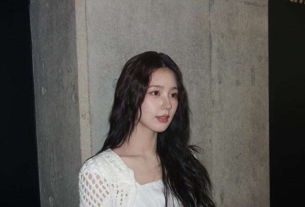 S__45613210_0 【i-dle Miyeon趙美延同款】FUJIFILM JV100