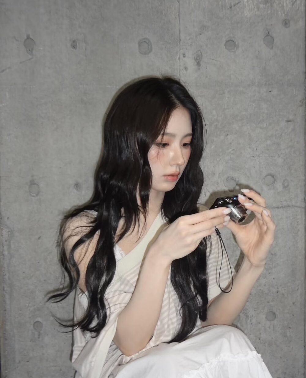 S__45613214_0 【i-dle Miyeon趙美延同款】FUJIFILM JV100