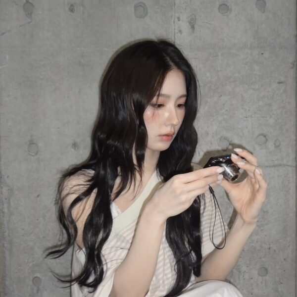 S__45613214_0 【i-dle Miyeon趙美延同款】FUJIFILM JV100